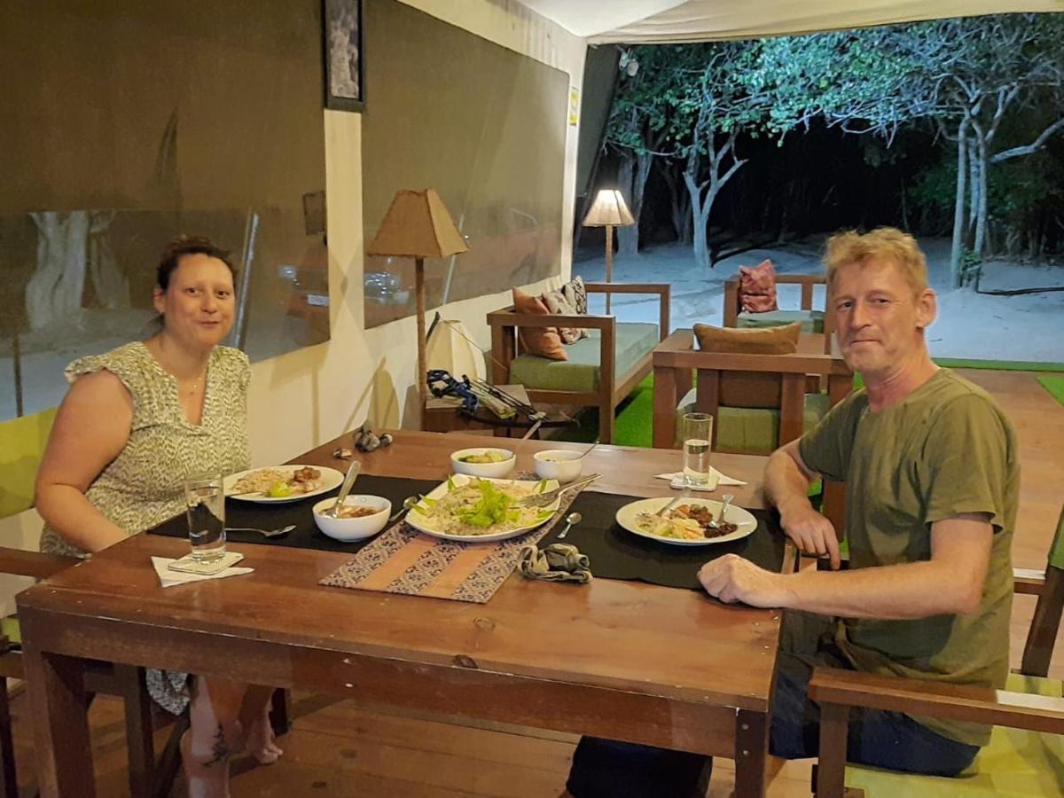 Yala Hotel Lion -Air Conditioned High Luxury Safari Camp ภายนอก รูปภาพ