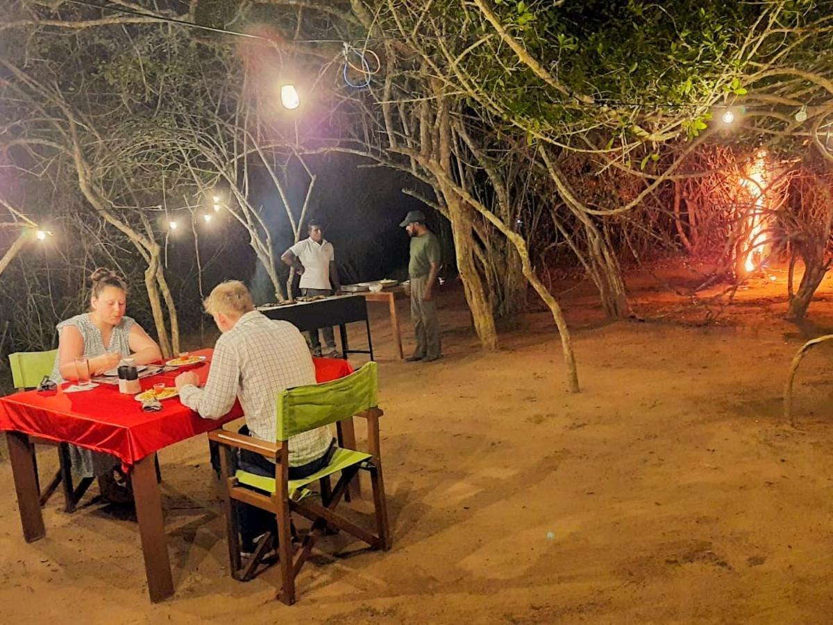 Yala Hotel Lion -Air Conditioned High Luxury Safari Camp ภายนอก รูปภาพ