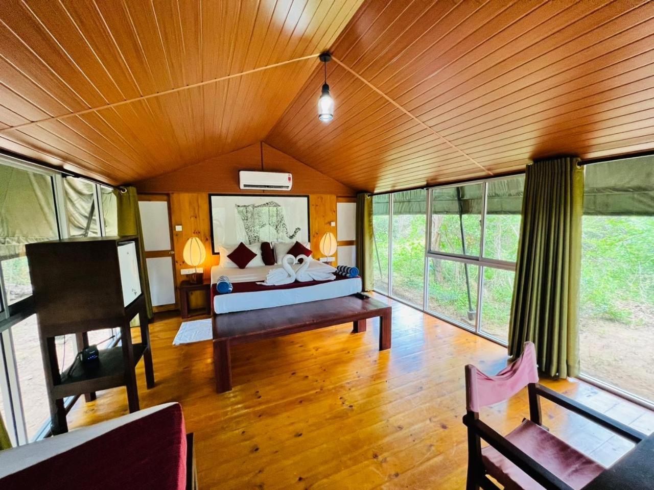 Yala Hotel Lion -Air Conditioned High Luxury Safari Camp ภายนอก รูปภาพ